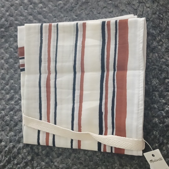 New Madewell Organic Cotton Antique Cream Bandana - Picture 3 of 4